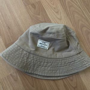 Bucket hat for women